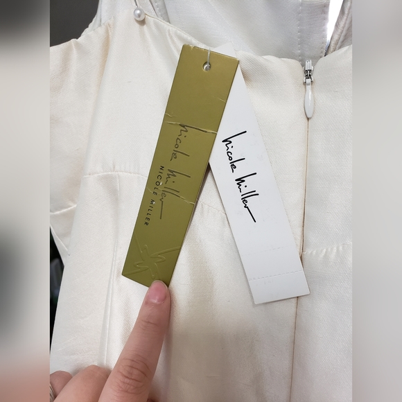 Nicole Miller 100% Silk Strapless Mermaid Wedding Dress True Size 12 - Picture 5 of 8